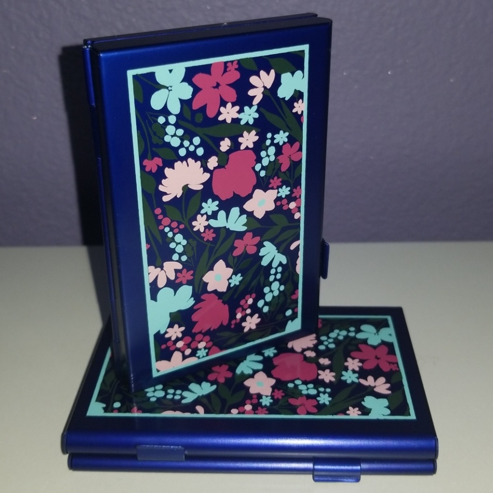 Credit / Business card holder